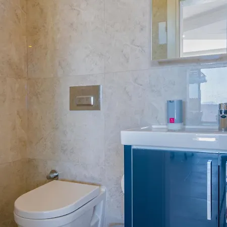 Hera Uezuemlue 4* Kaş
