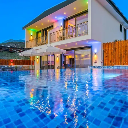 Hera Uezuemlue 4* Kaş